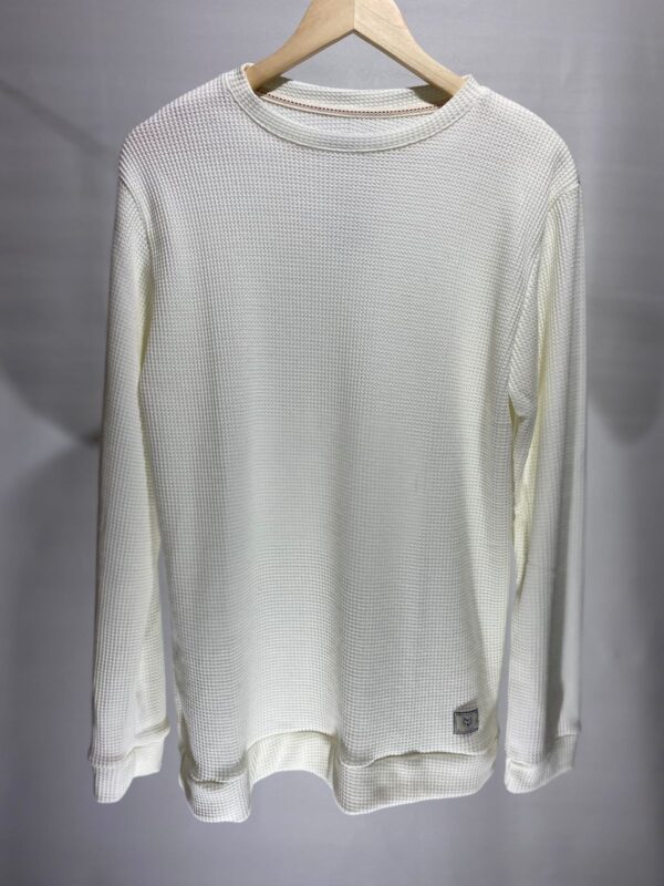 sweater liviano waffle - Imagen 2