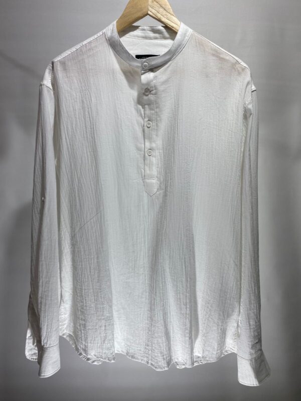 camisa de lino blanca